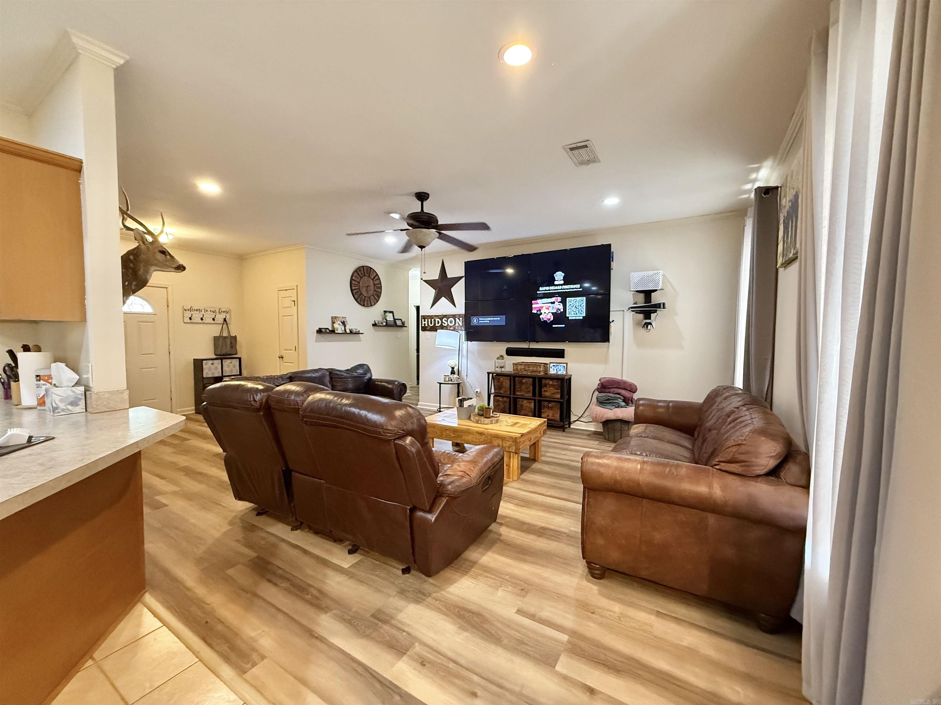 HORTON HILLS - Residential