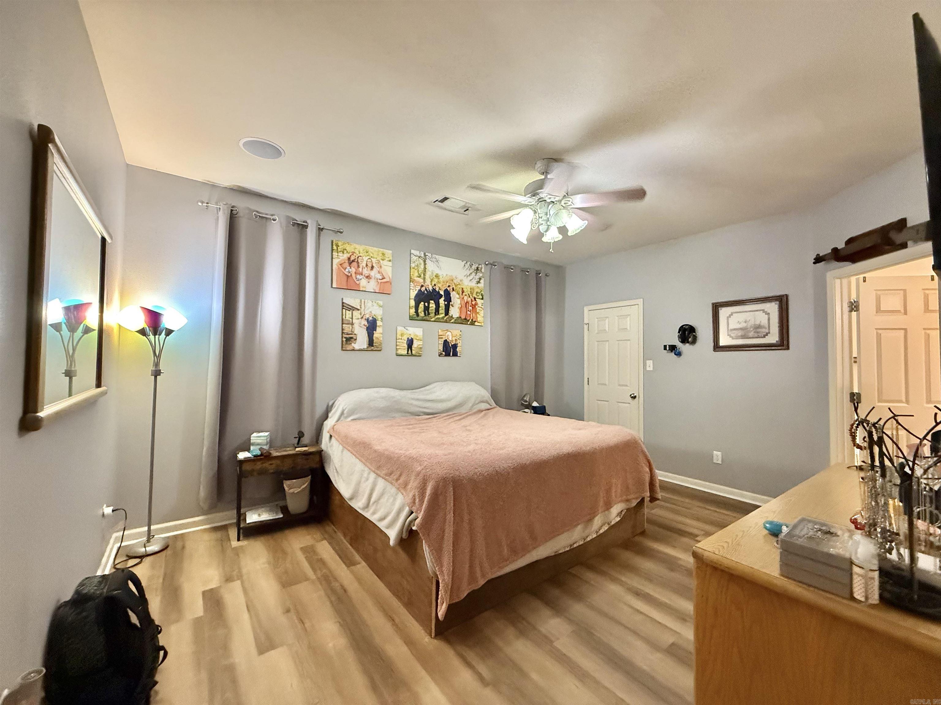 HORTON HILLS - Residential