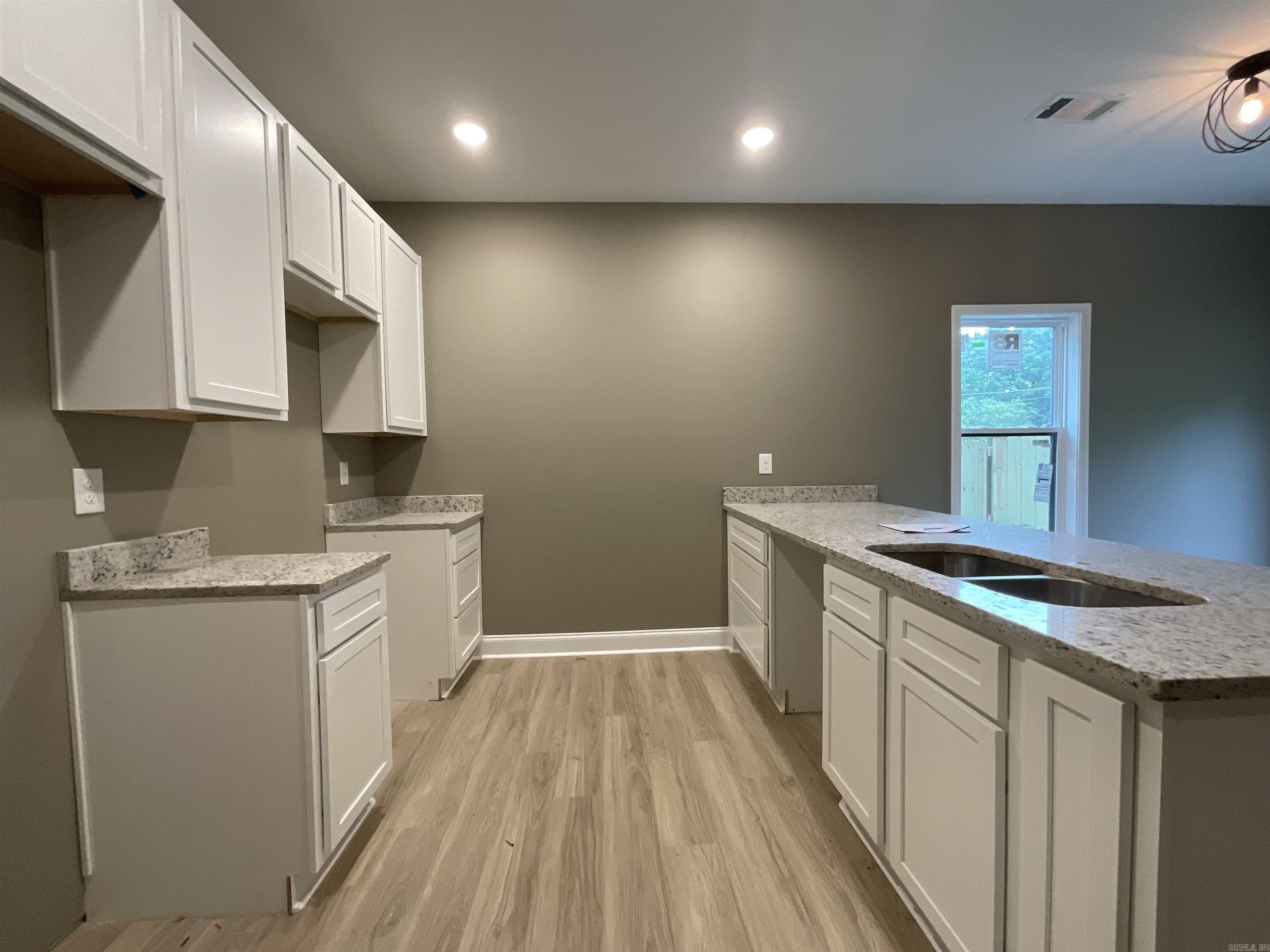 THE WRIGLEY PLACE ADDITION - Residential Income