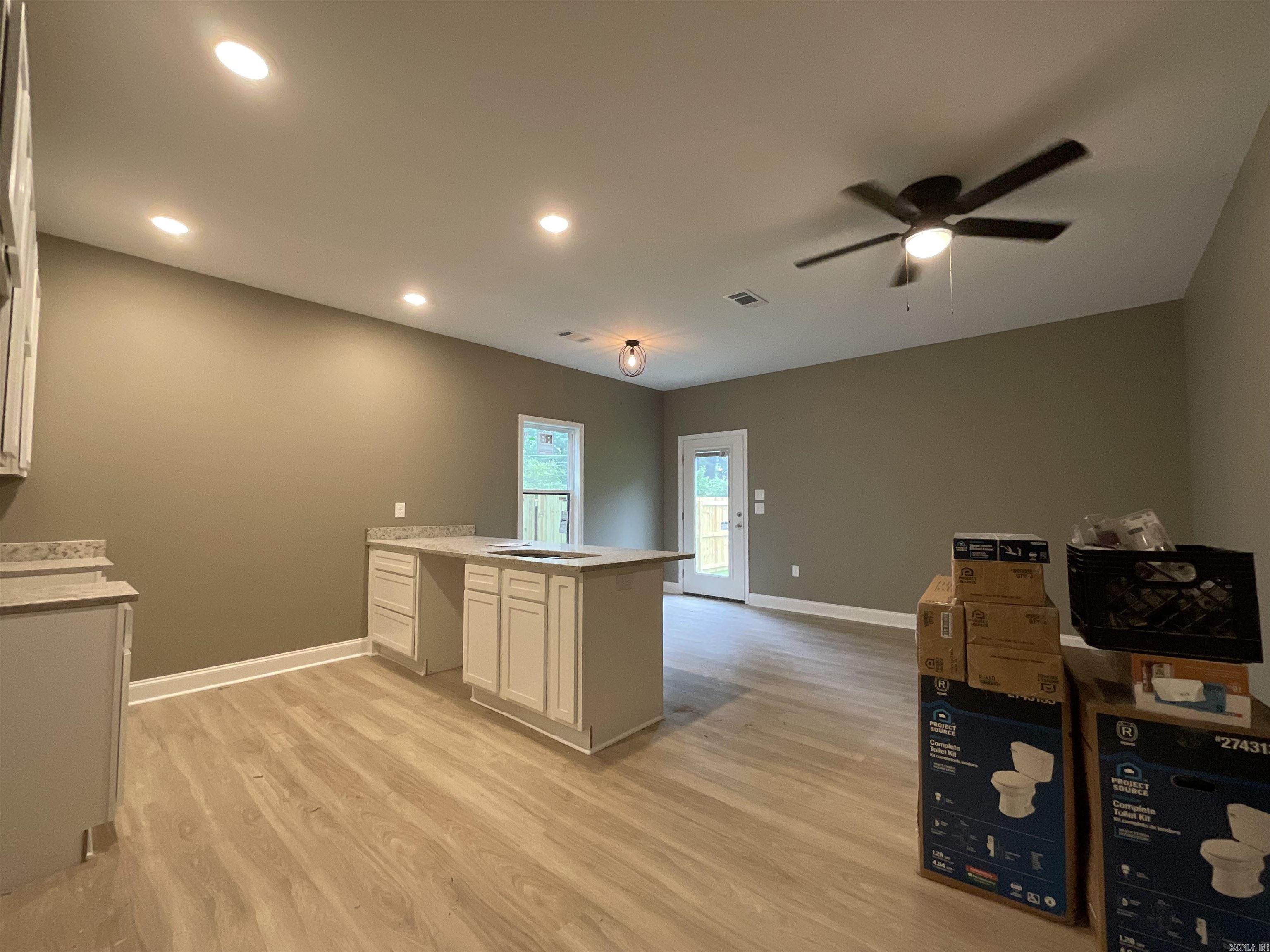 THE WRIGLEY PLACE ADDITION - Residential Income