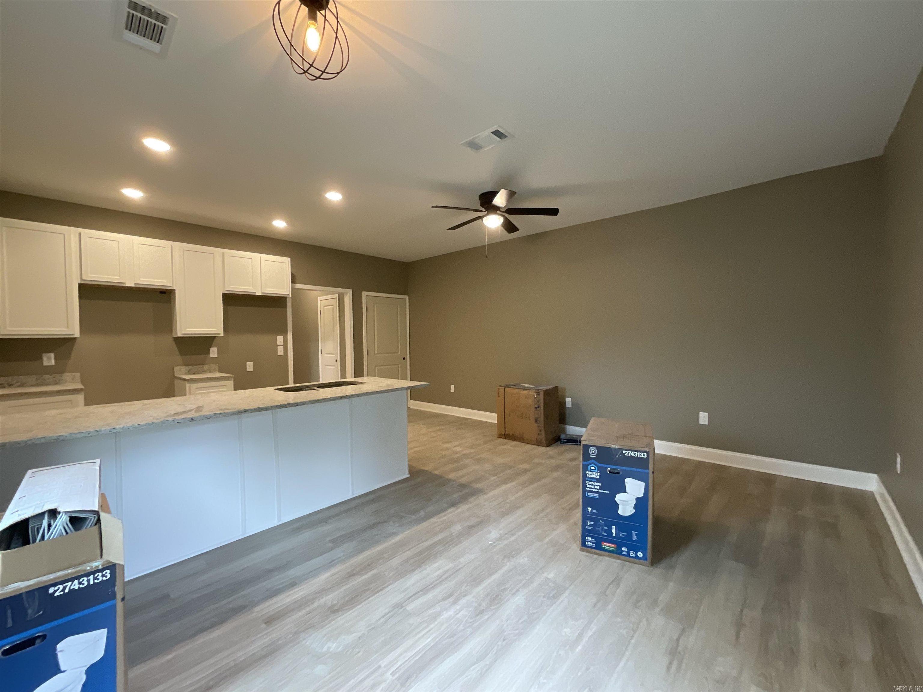 THE WRIGLEY PLACE ADDITION - Residential Income