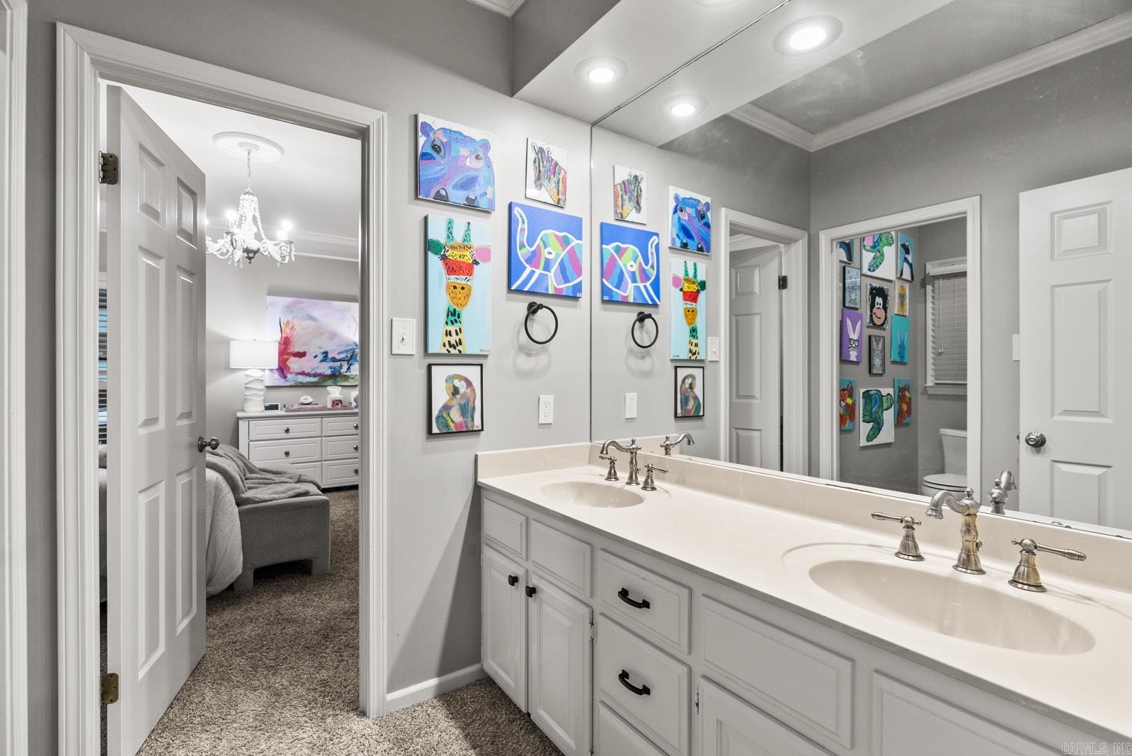 CHENAL RIDGE - Residential