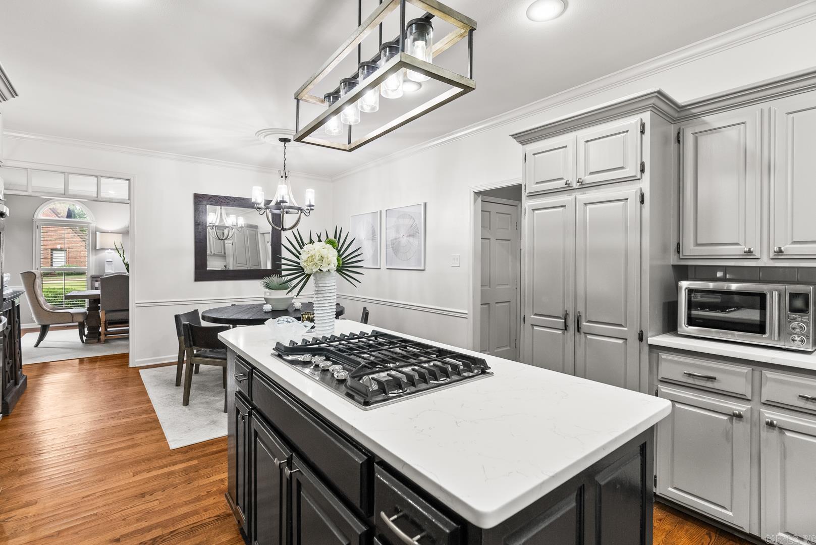 CHENAL RIDGE - Residential