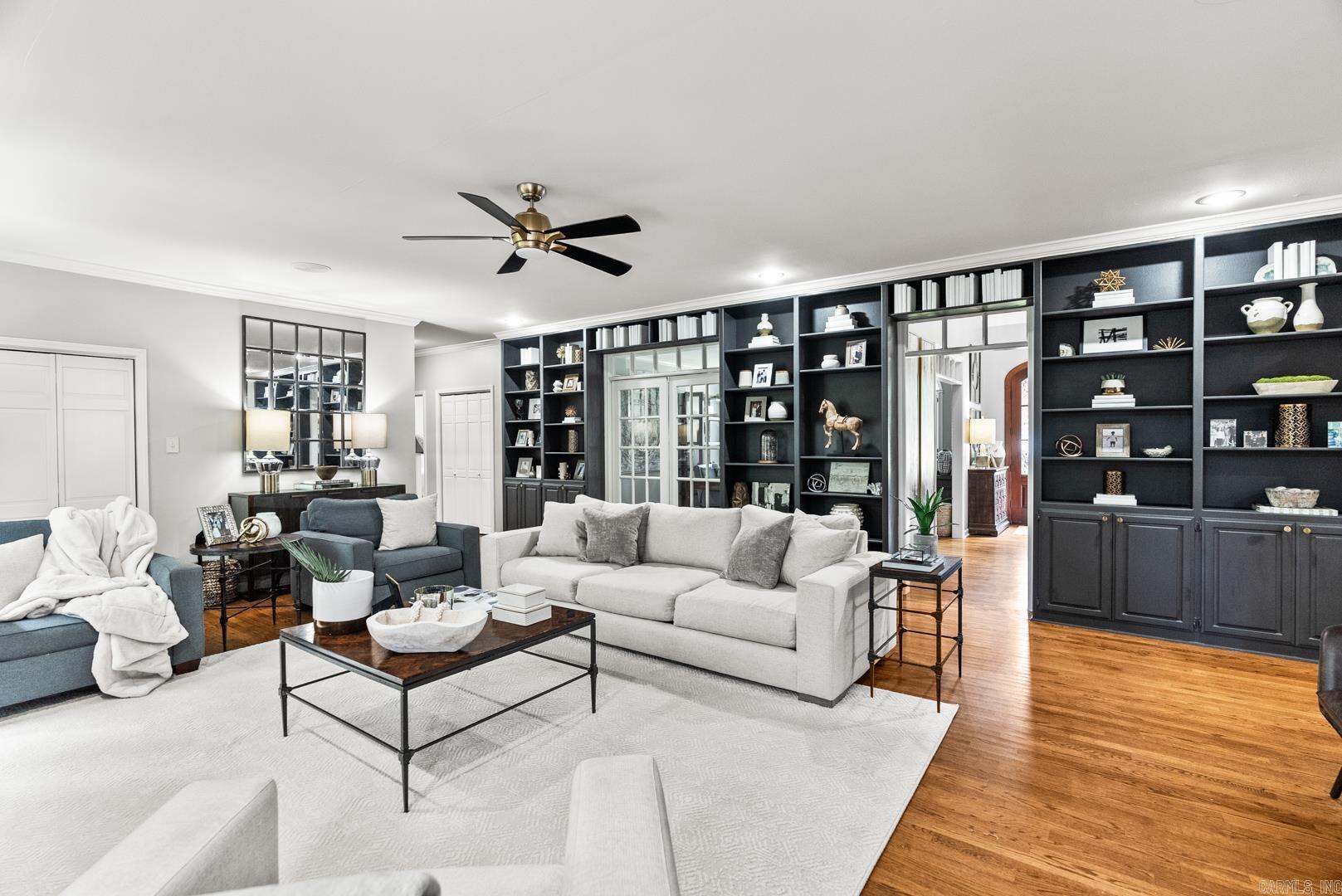 CHENAL RIDGE - Residential