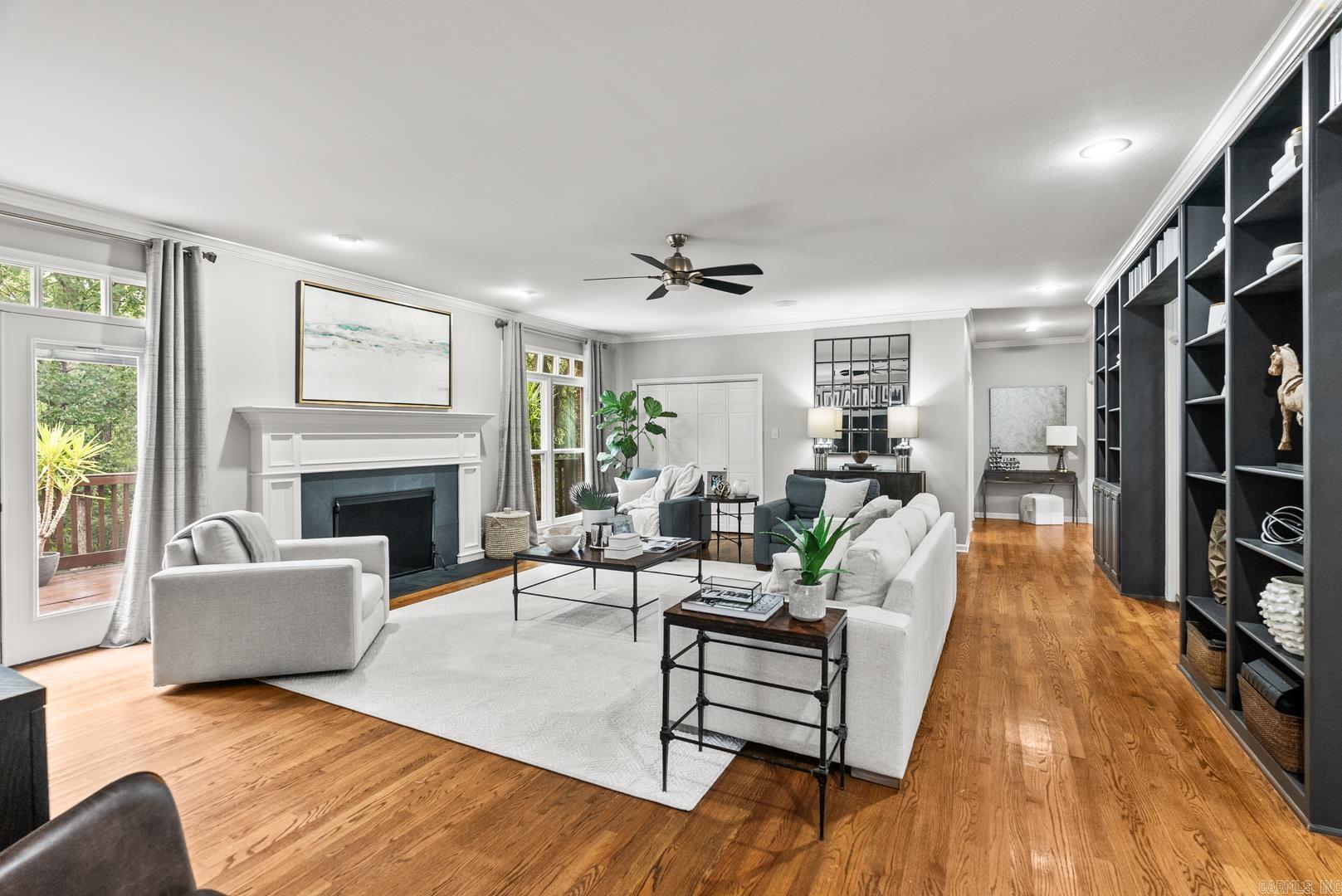 CHENAL RIDGE - Residential