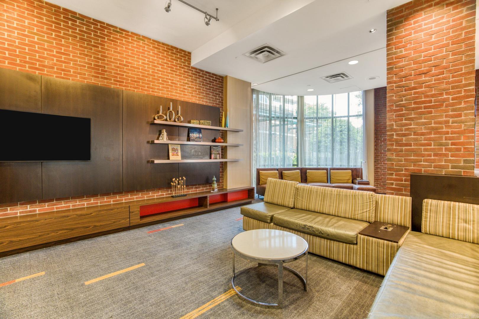 CLINTON & SHERMAN HPR - Residential