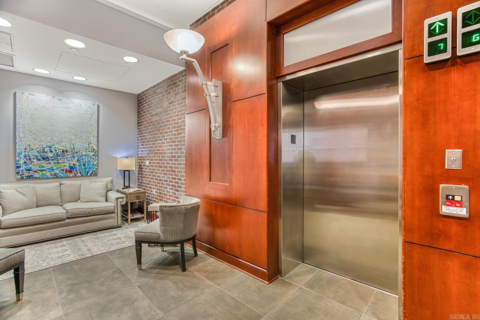 CLINTON & SHERMAN HPR - Residential