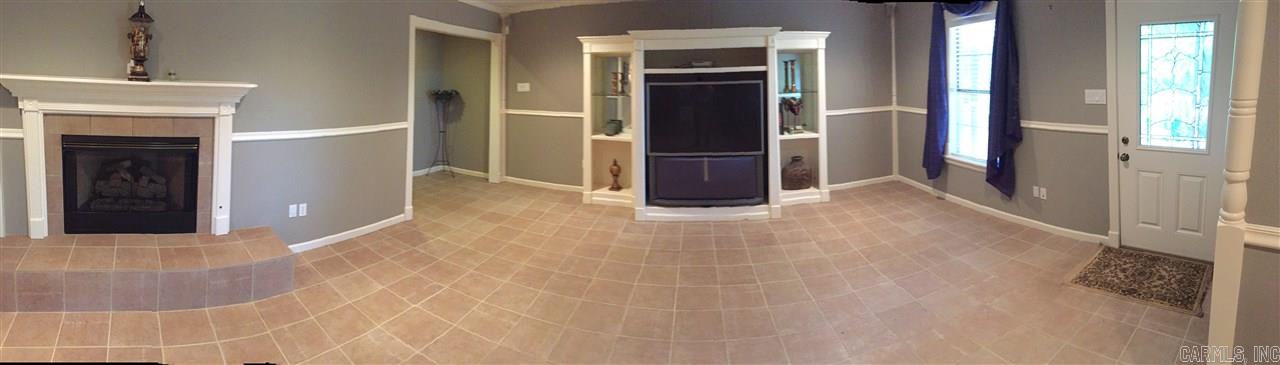 COUNTRY CLUB OF ARK THE - Residential