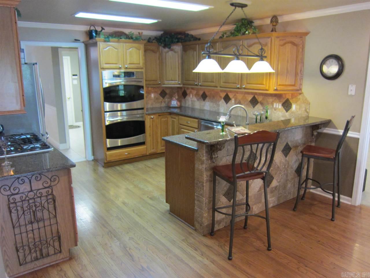 COUNTRY CLUB OF ARK THE - Residential