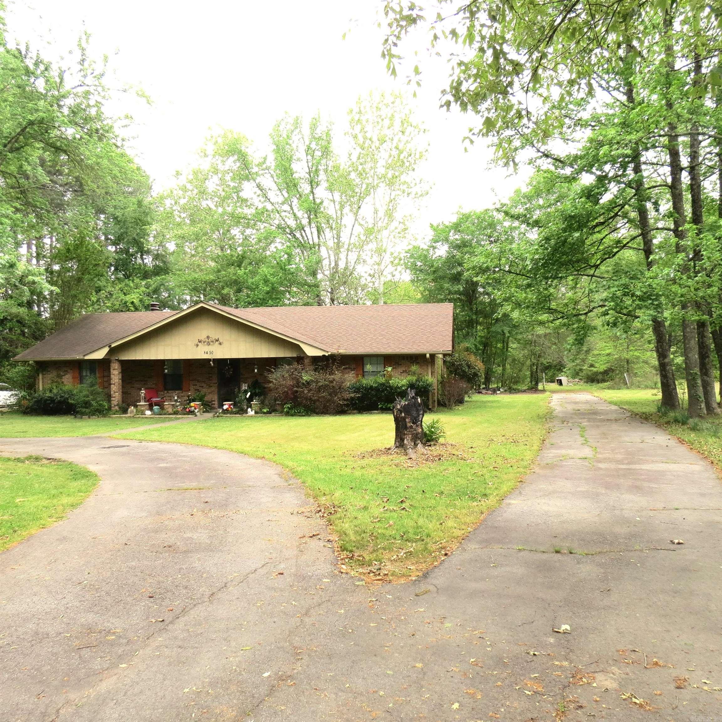 OAK LAWN ESTATES - Residential