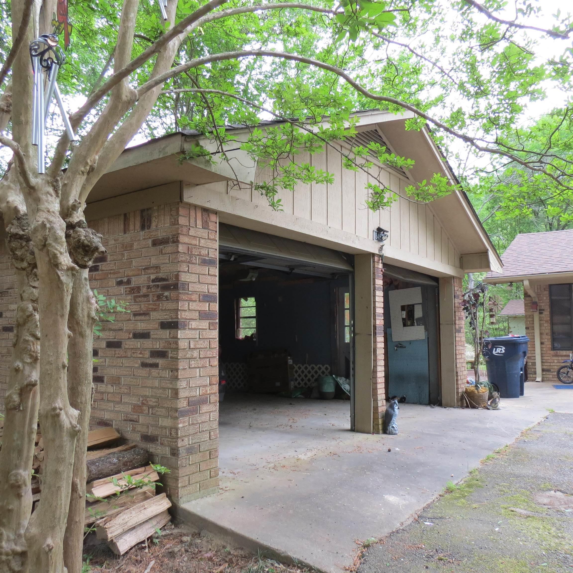 OAK LAWN ESTATES - Residential