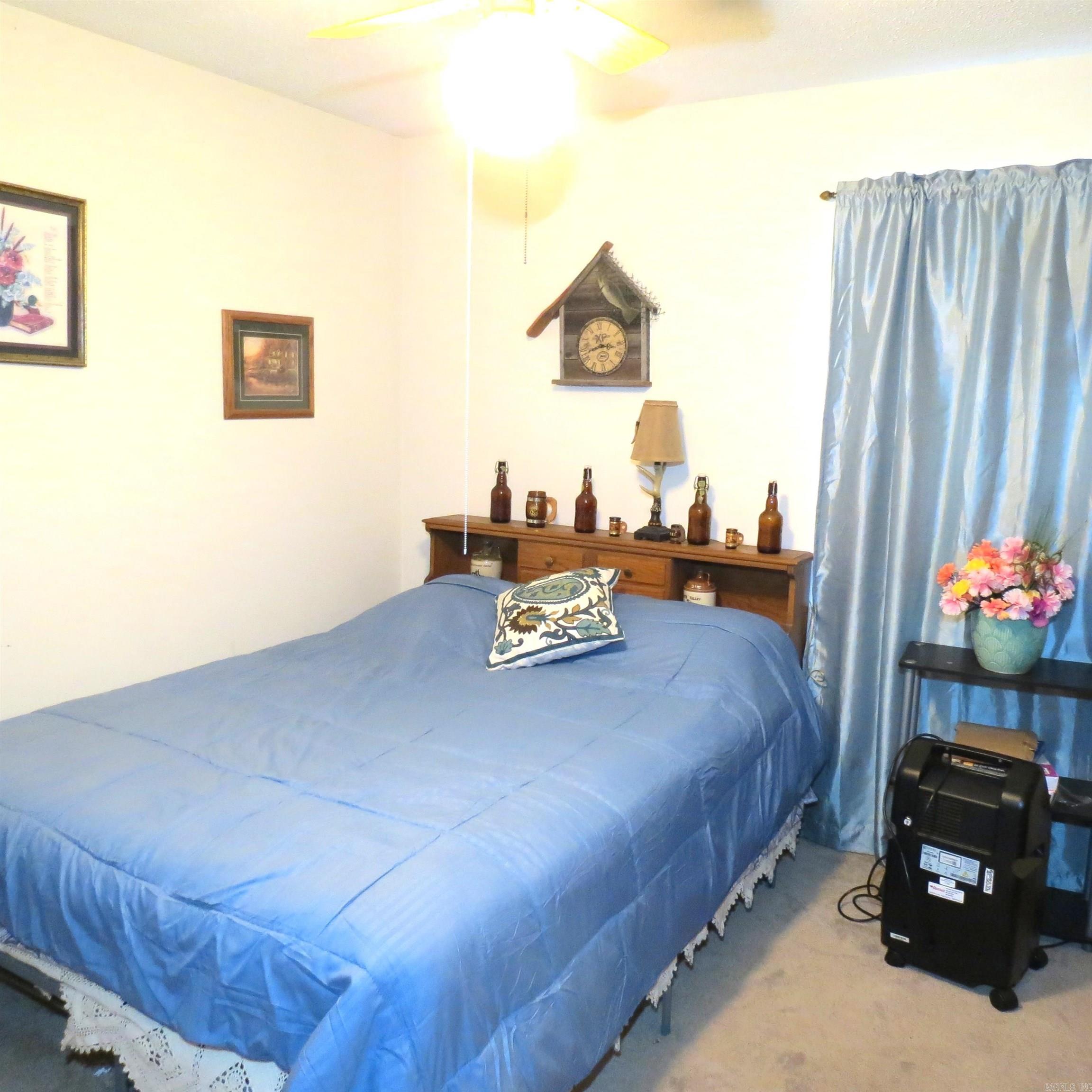 OAK LAWN ESTATES - Residential