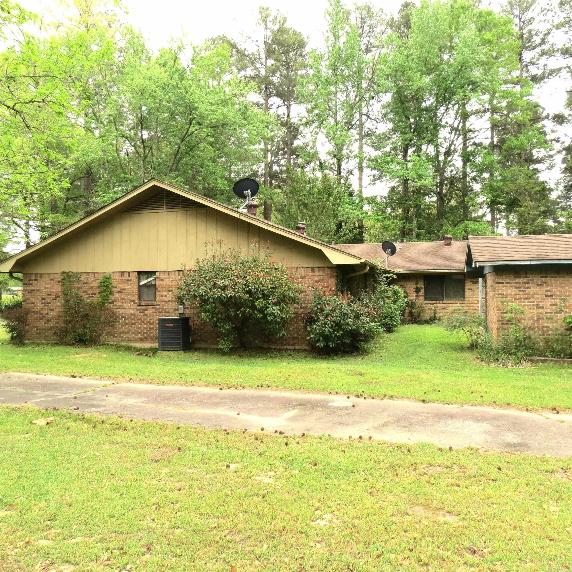 OAK LAWN ESTATES - Residential