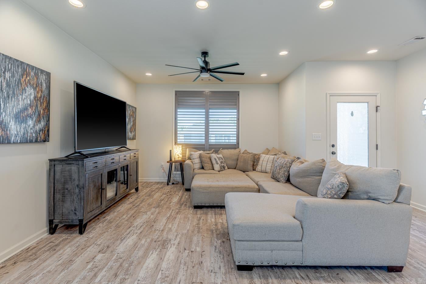 WALCOTT SPRINGS - Residential