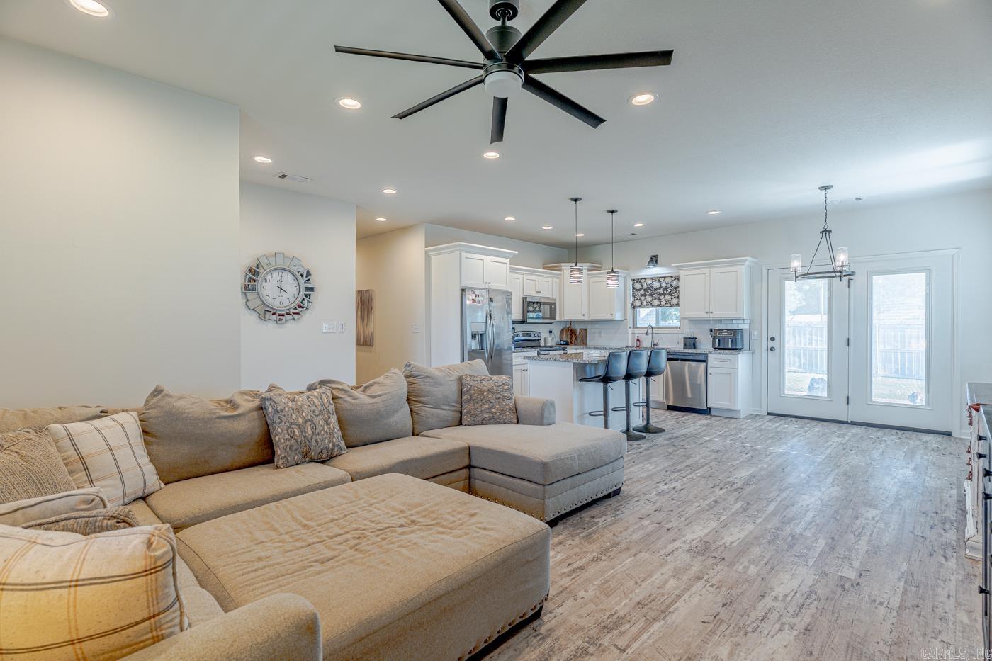 WALCOTT SPRINGS - Residential