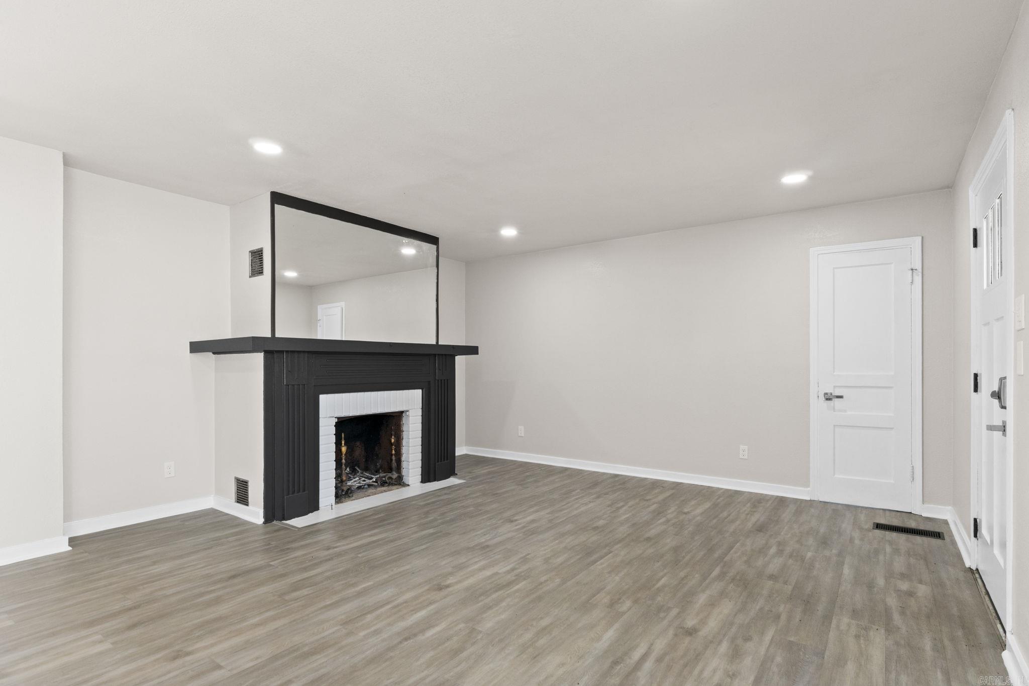 FAIR HILLS - Residential