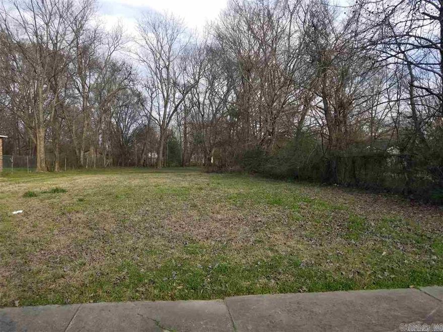 Great property ready to build your new home(s).  +/-8.16 Acres  lots of hardwoods on the property.