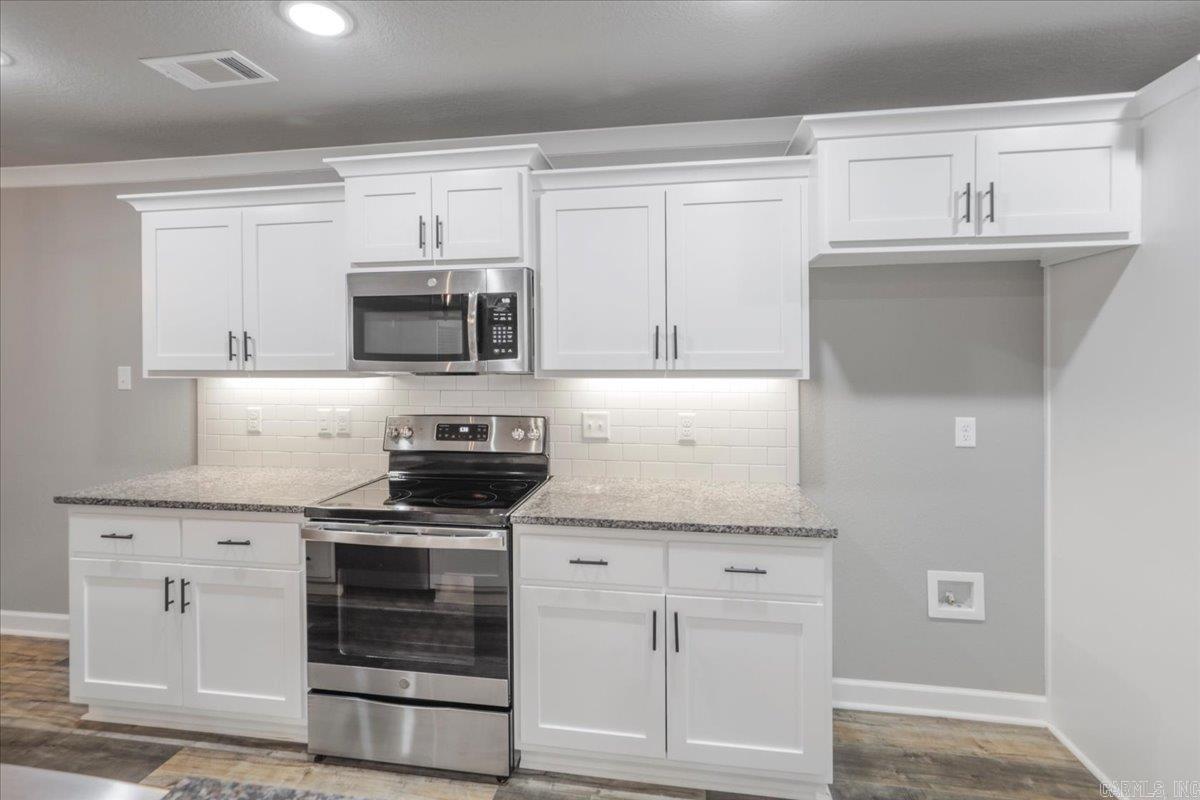 Huntington Place - Residential Lease