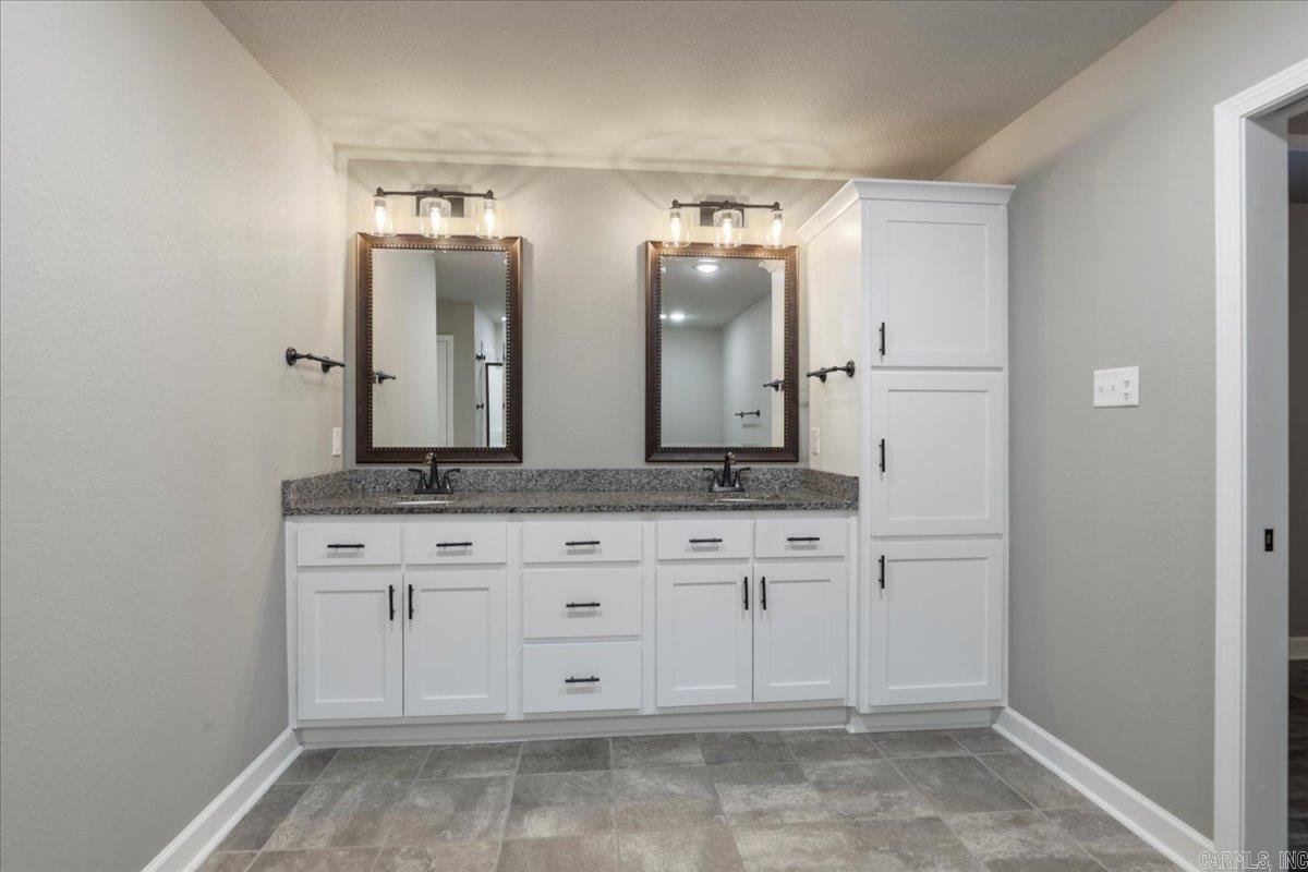 Huntington Place - Residential Lease