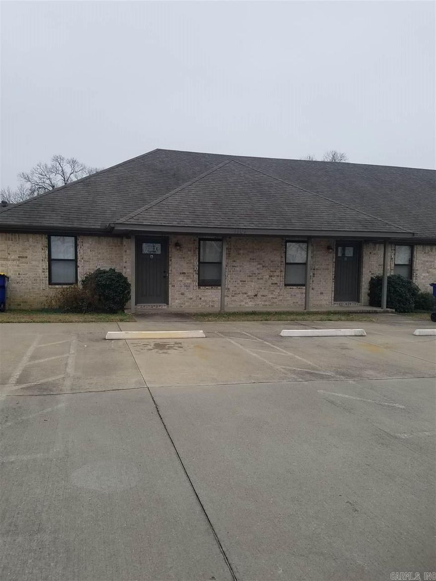 2 bedroom/2 bathroom unit available downtown Cabot. This unit has stained concrete floors throughout, solid surface counter tops, and updated appliances. Front porch and back patio with a communal back yard.