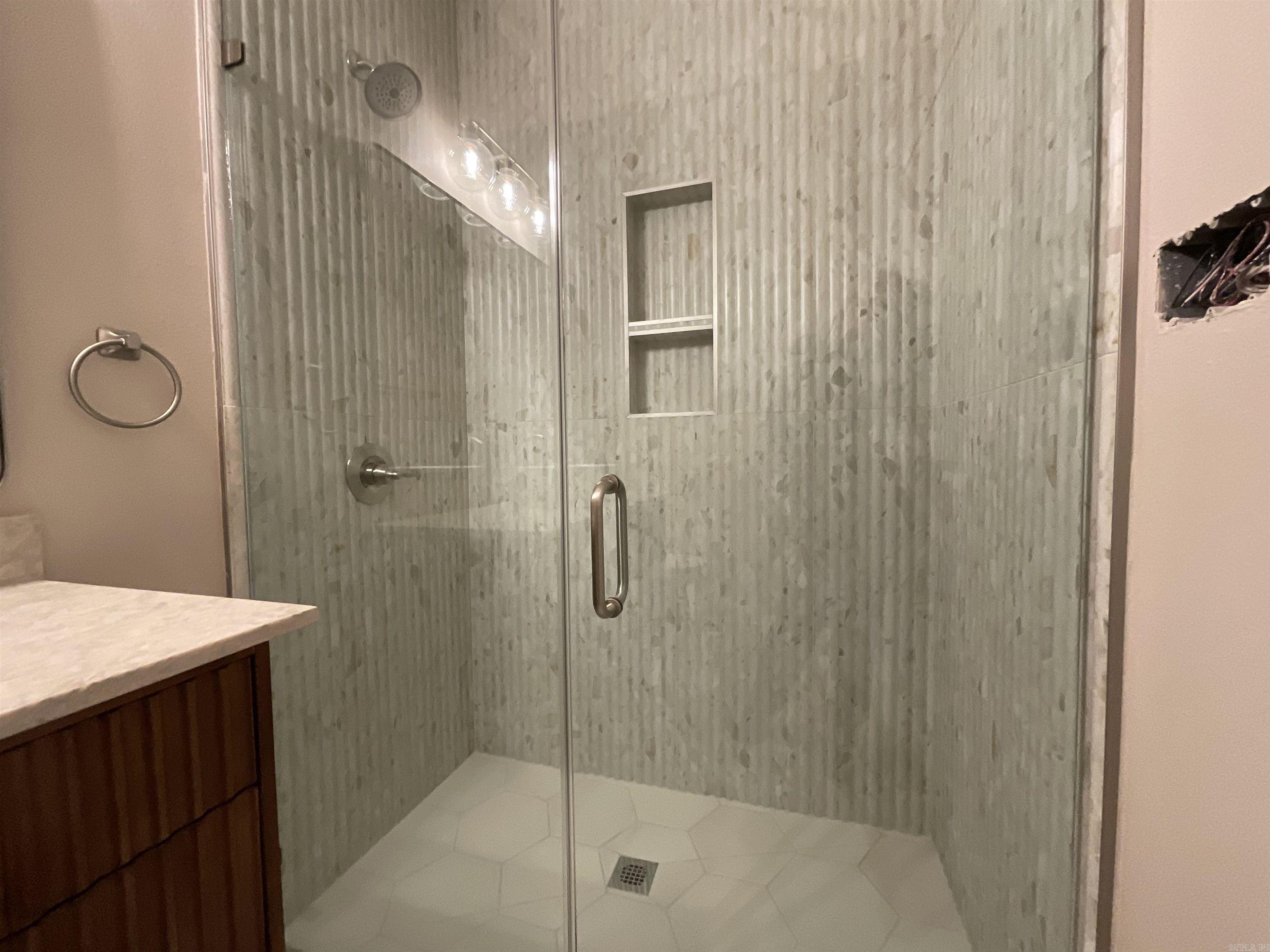 BROWN ADD TO JACK - Residential