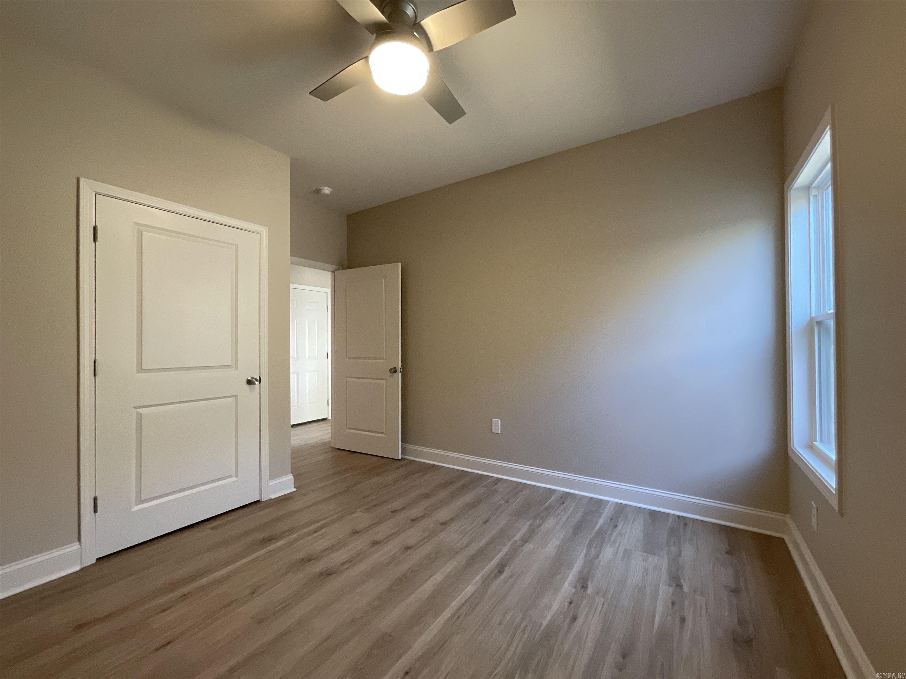 BROWN ADD TO JACK - Residential