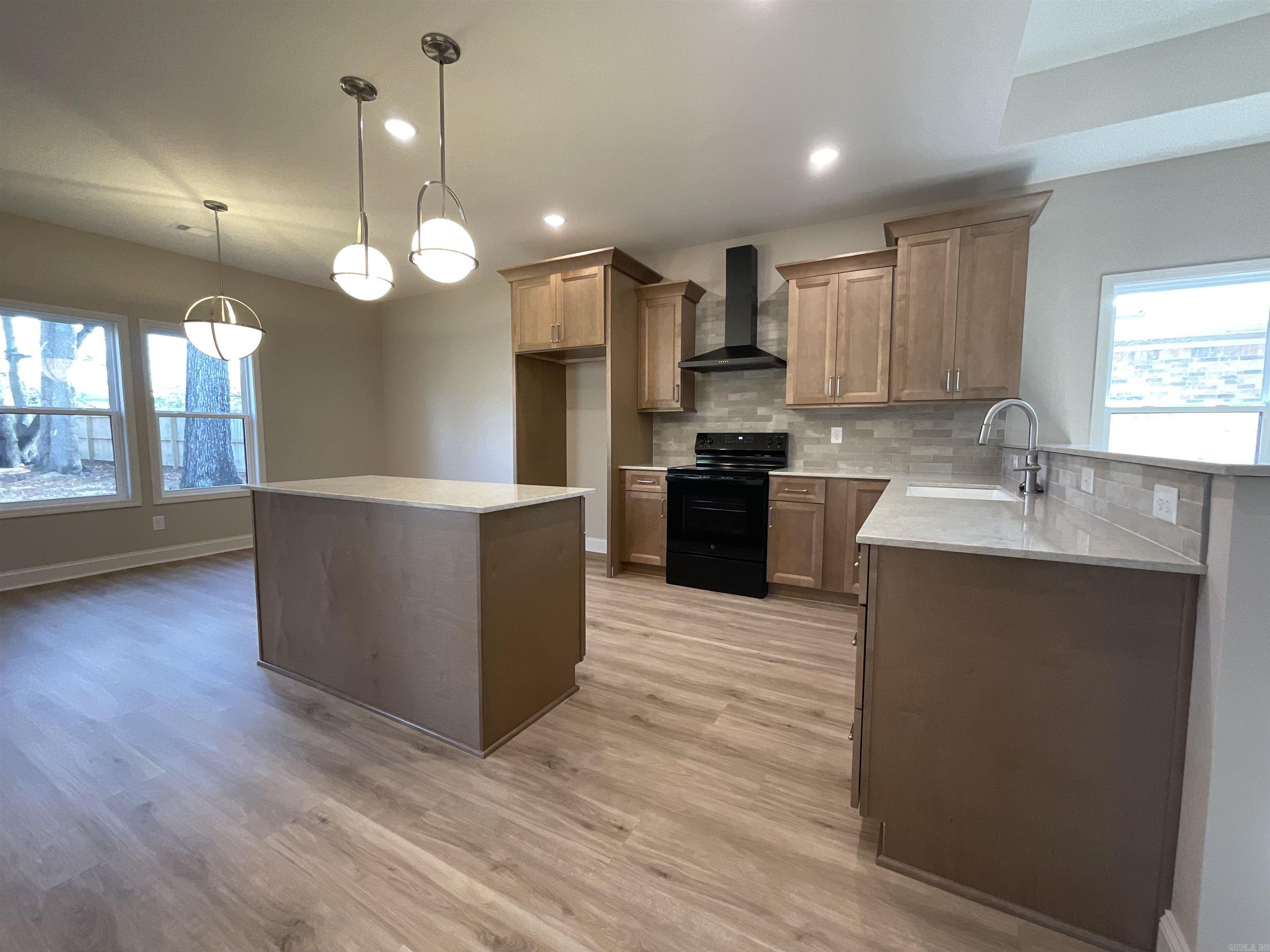 BROWN ADD TO JACK - Residential