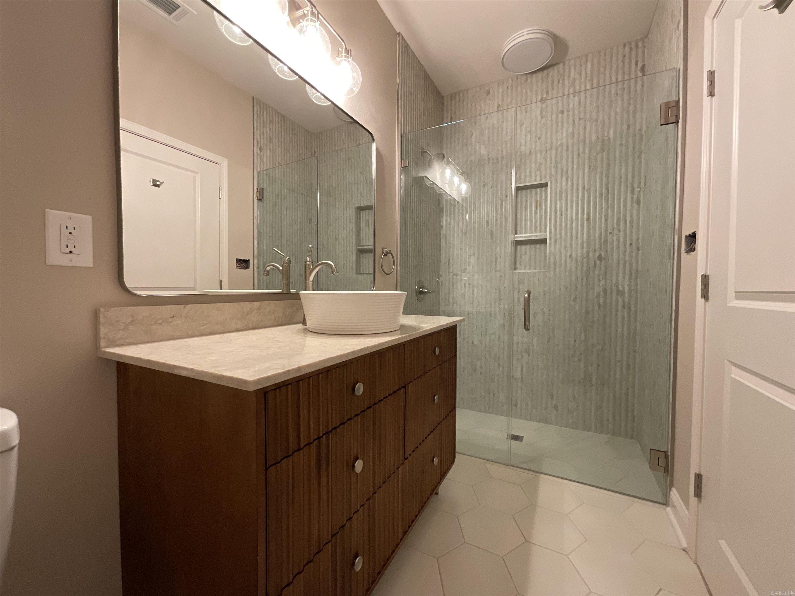 BROWN ADD TO JACK - Residential