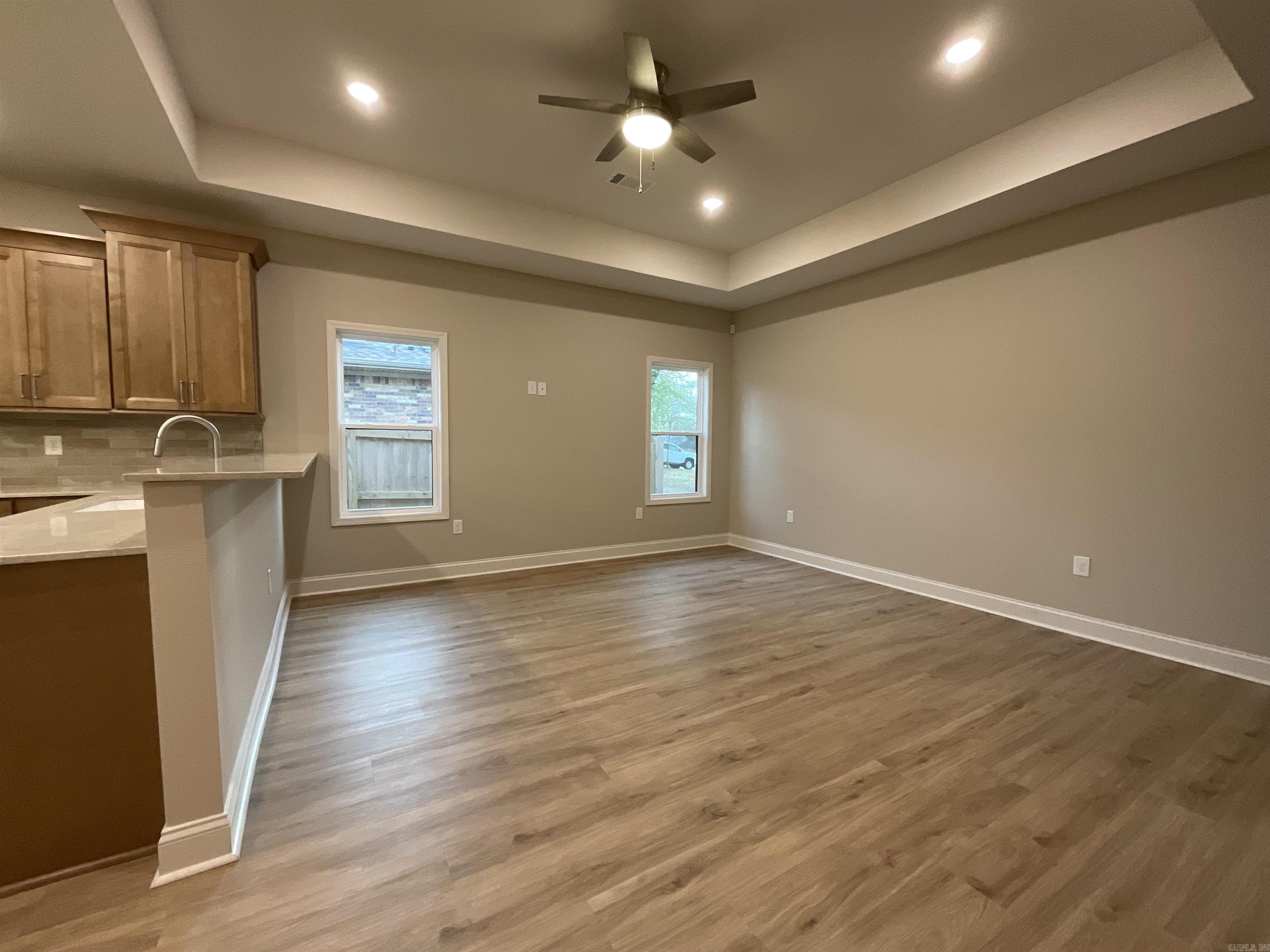 BROWN ADD TO JACK - Residential