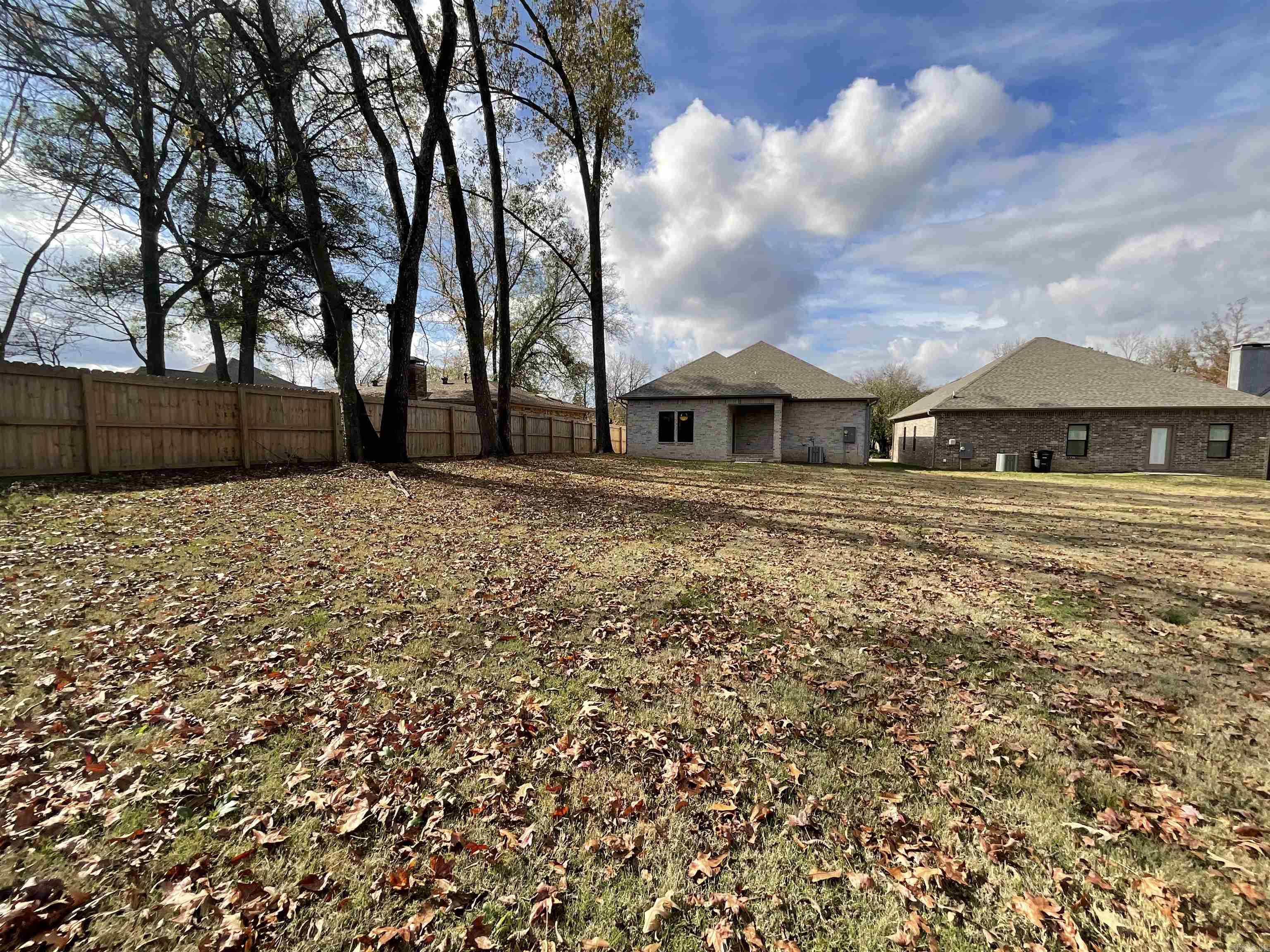 BROWN ADD TO JACK - Residential