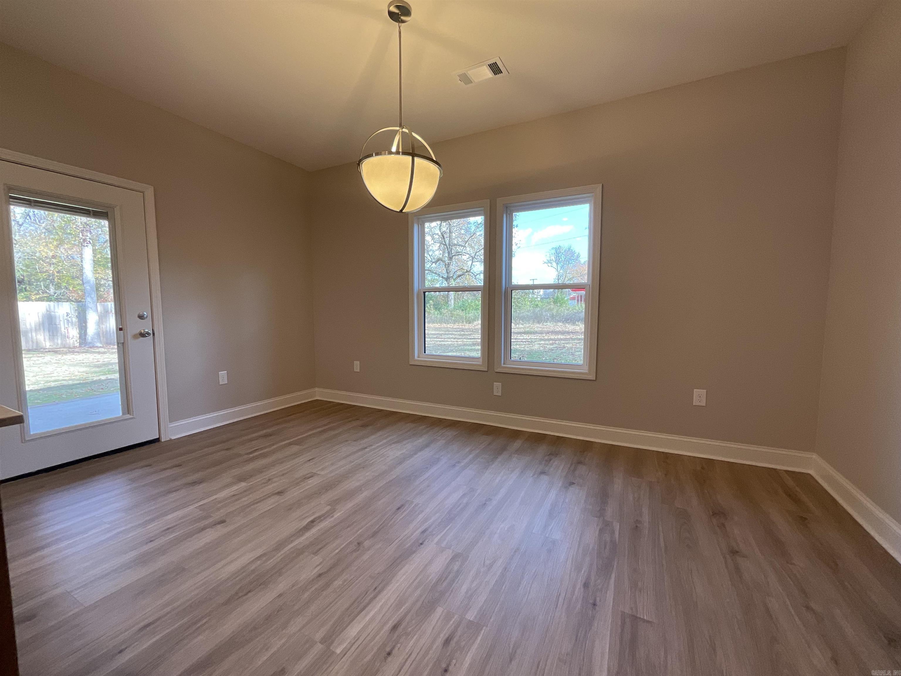 BROWN ADD TO JACK - Residential