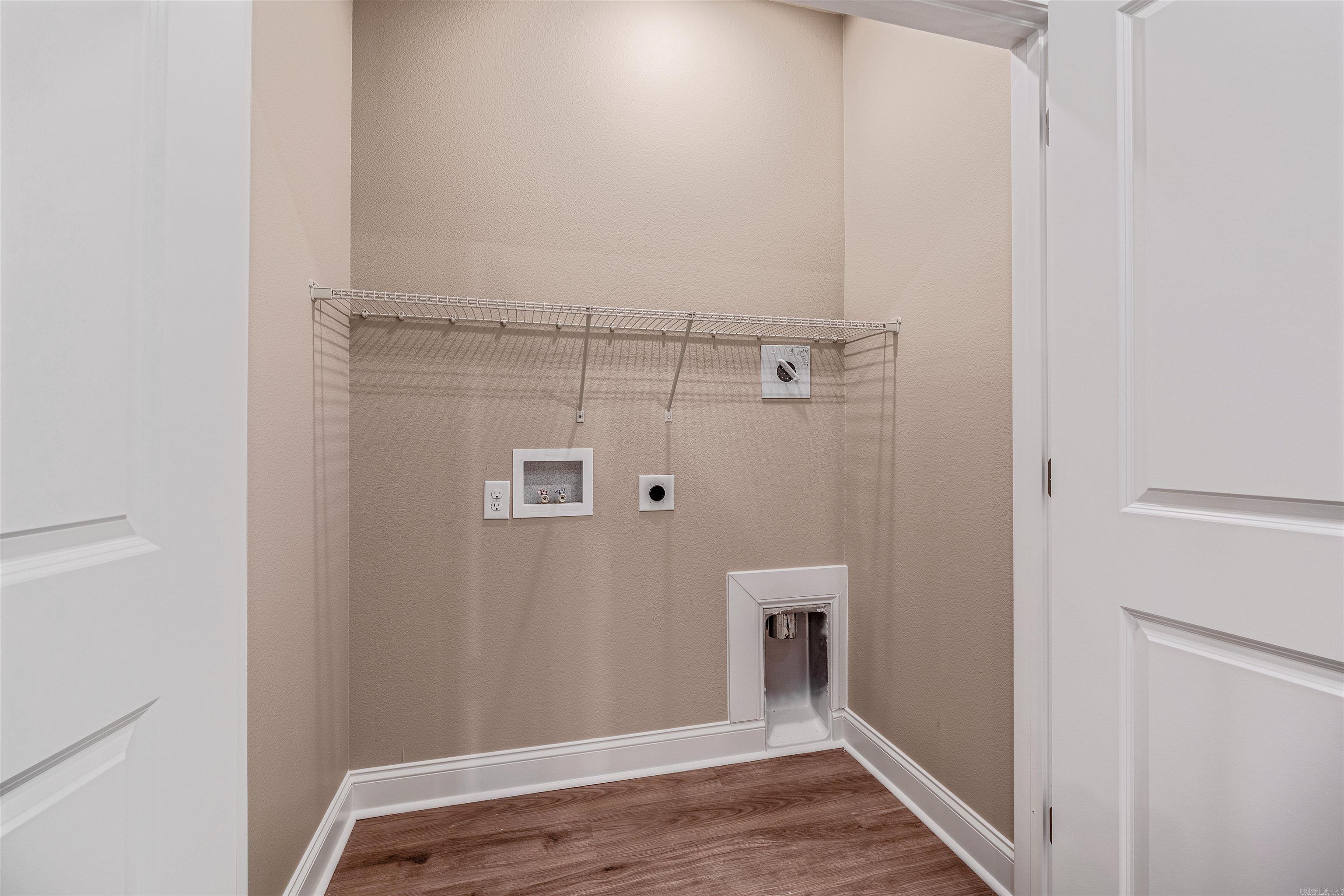 BROWN ADD TO JACK - Residential