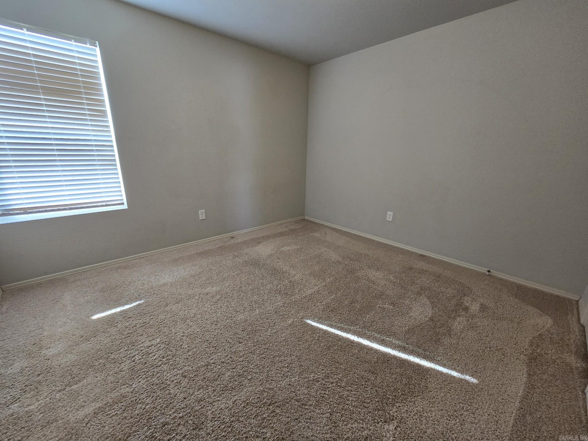 Benjamin Grove - Residential Lease