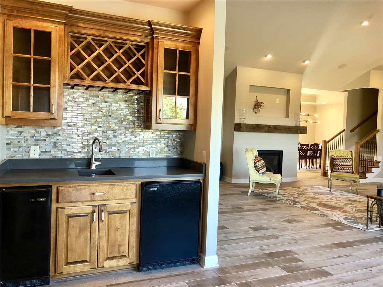 MEADOW RIDGE ESTATES - Residential