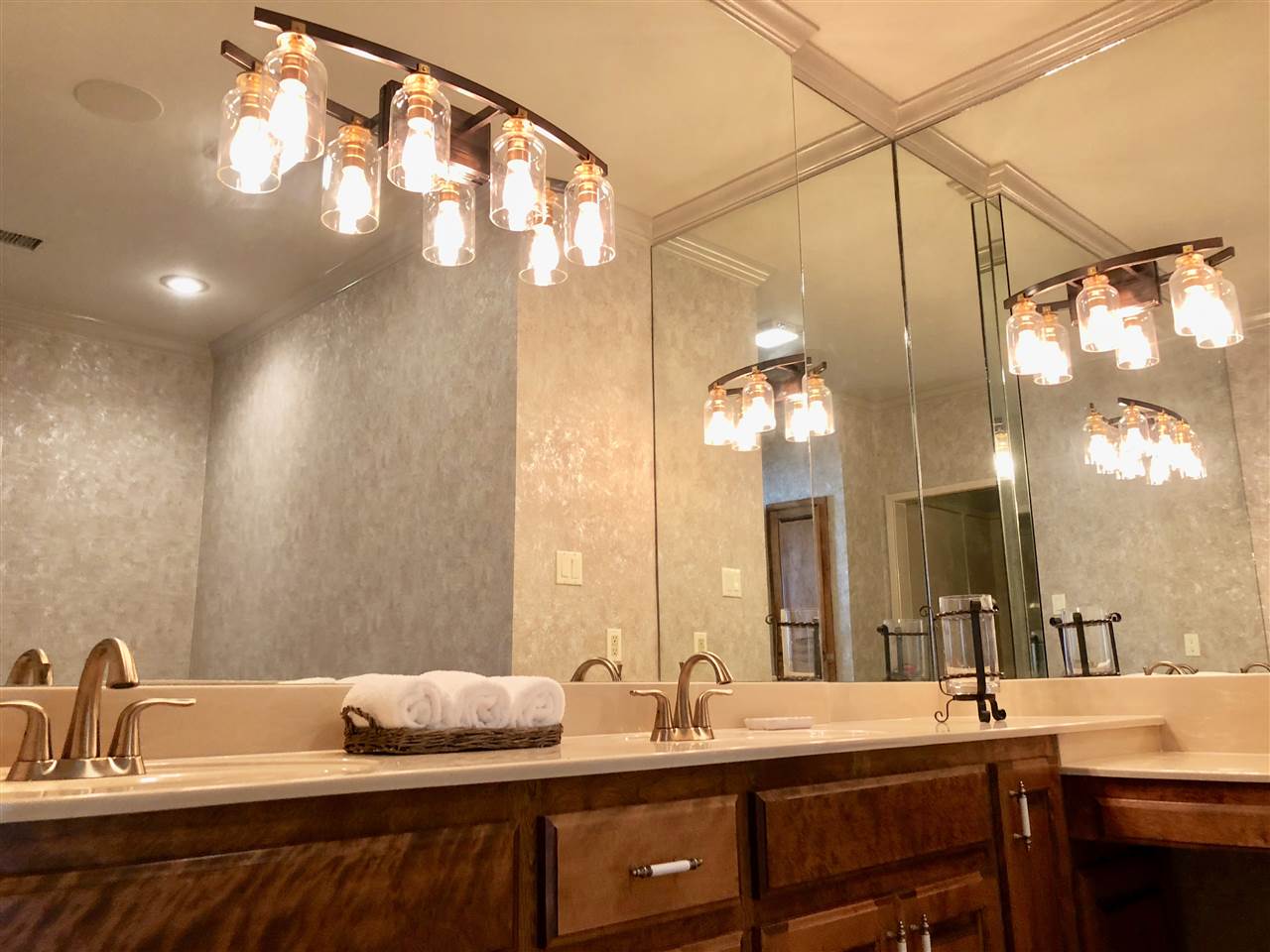 MEADOW RIDGE ESTATES - Residential