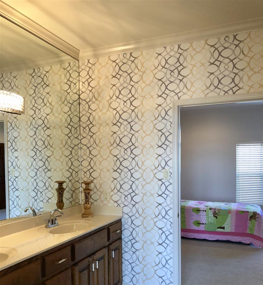 MEADOW RIDGE ESTATES - Residential