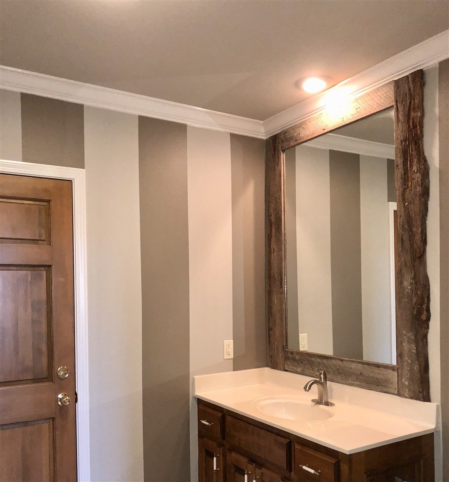 MEADOW RIDGE ESTATES - Residential