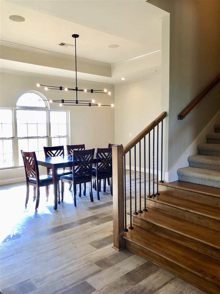 MEADOW RIDGE ESTATES - Residential