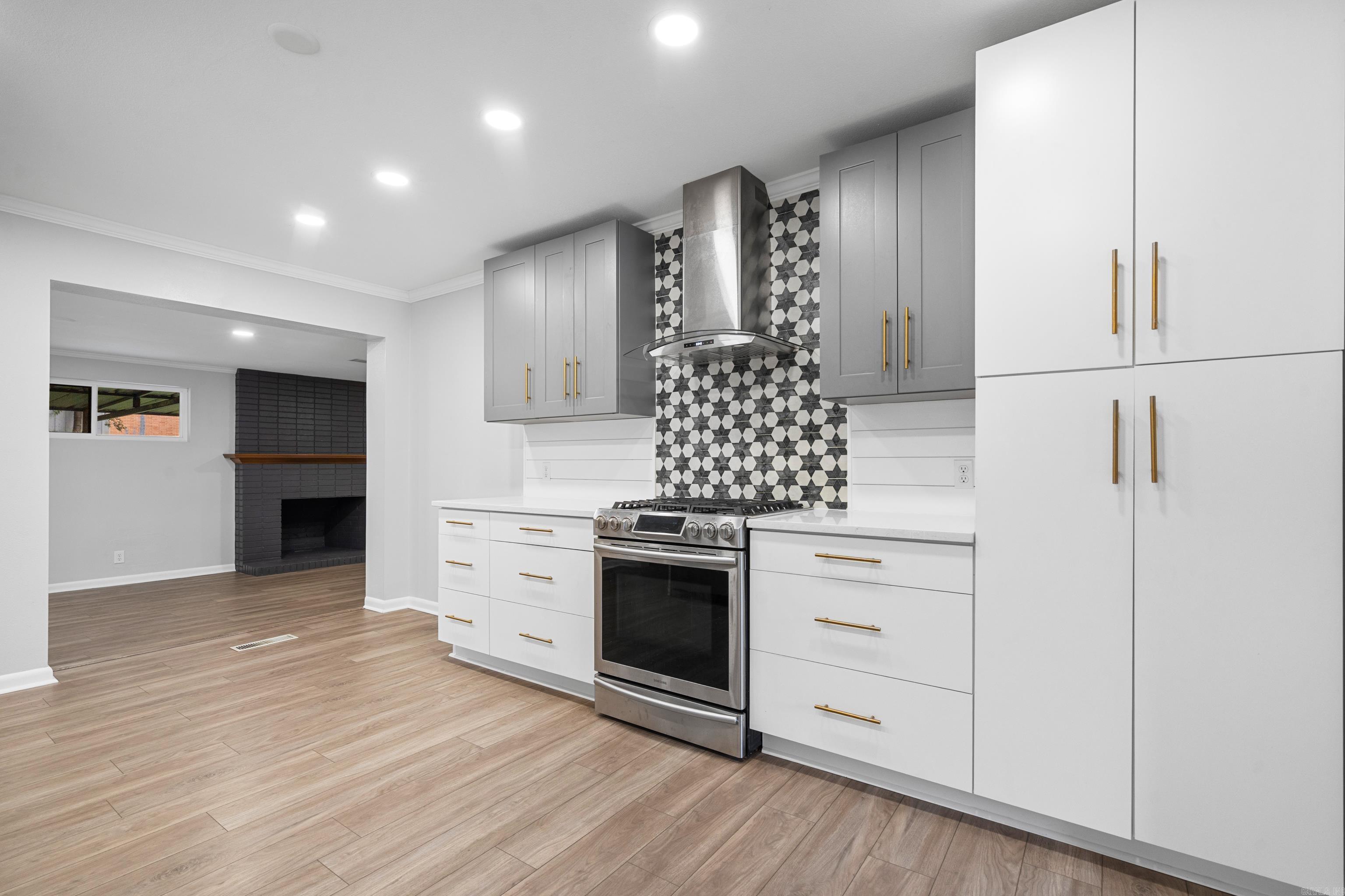 Poplar Hills - Residential