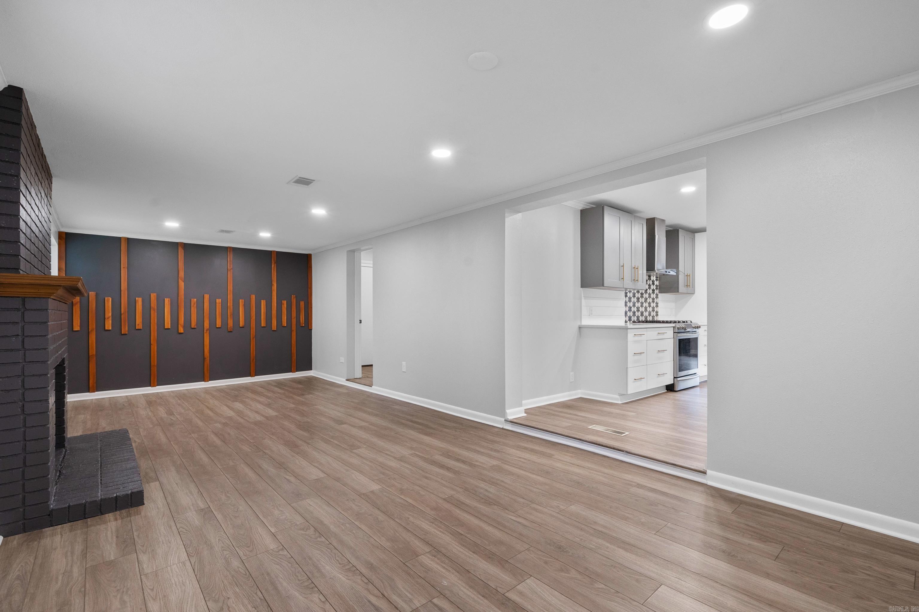 Poplar Hills - Residential