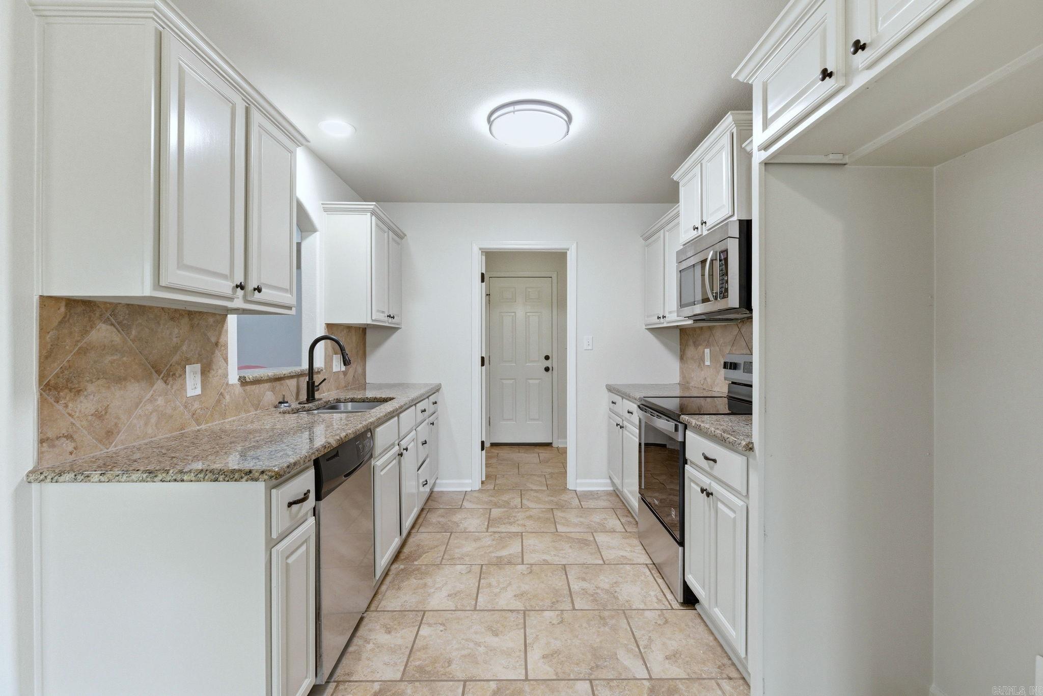 ANDRES GARDENS - Residential