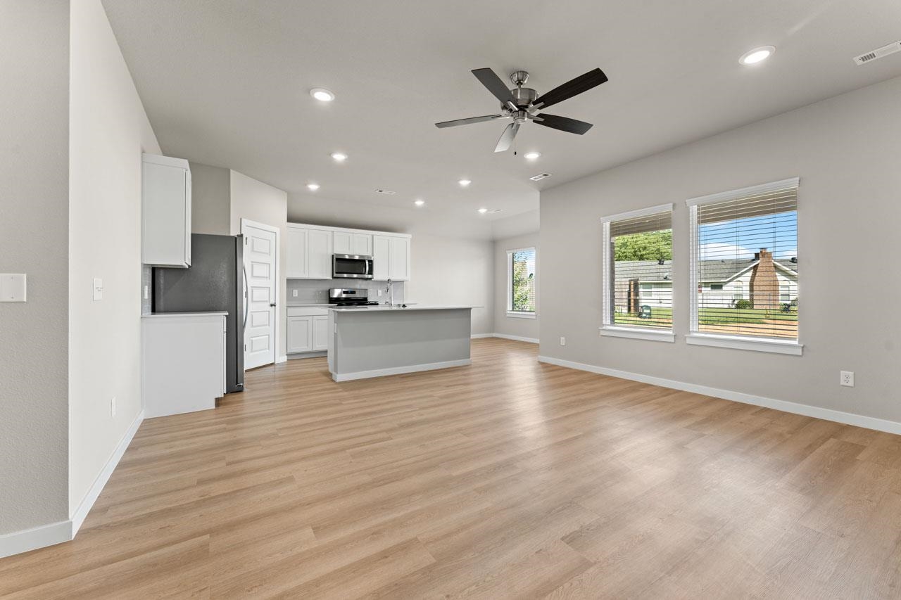 SHILOH GROVE PHASE I - Residential