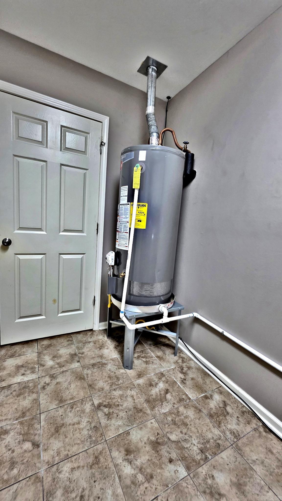 WESTLAKE - Residential