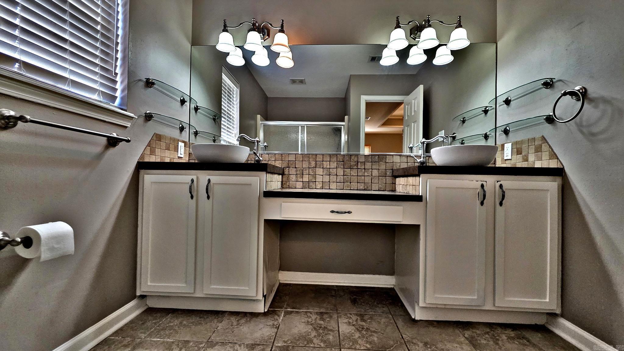 WESTLAKE - Residential