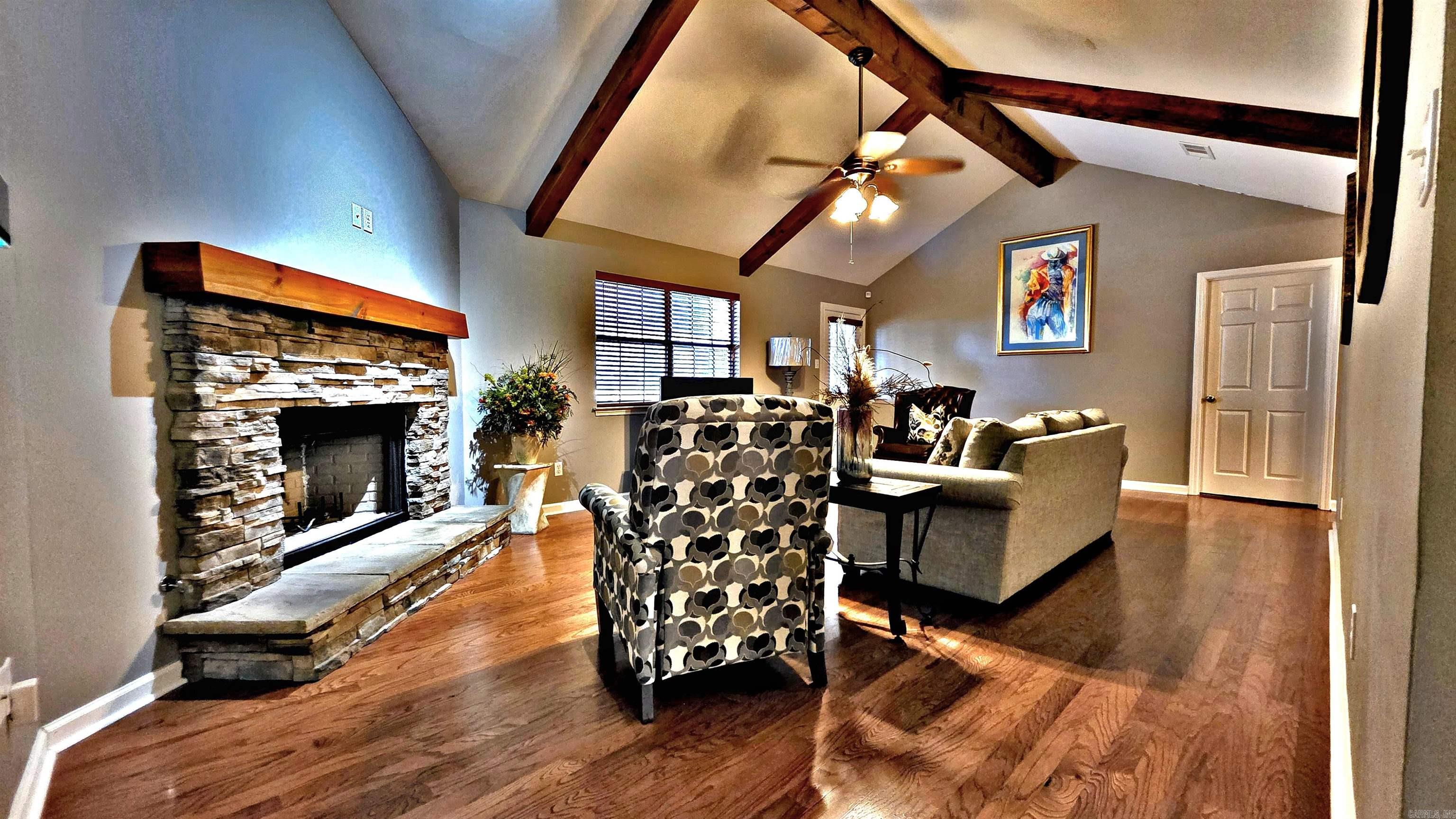 WESTLAKE - Residential