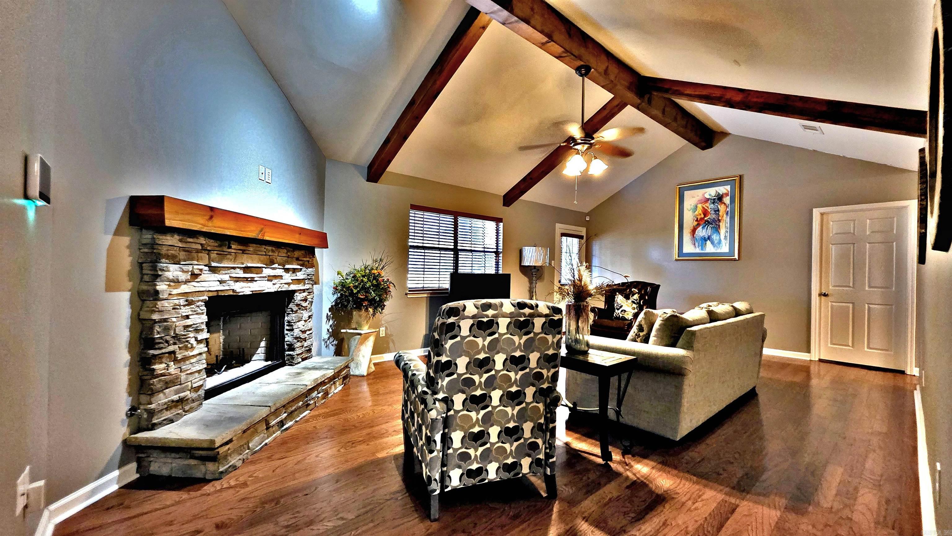 WESTLAKE - Residential