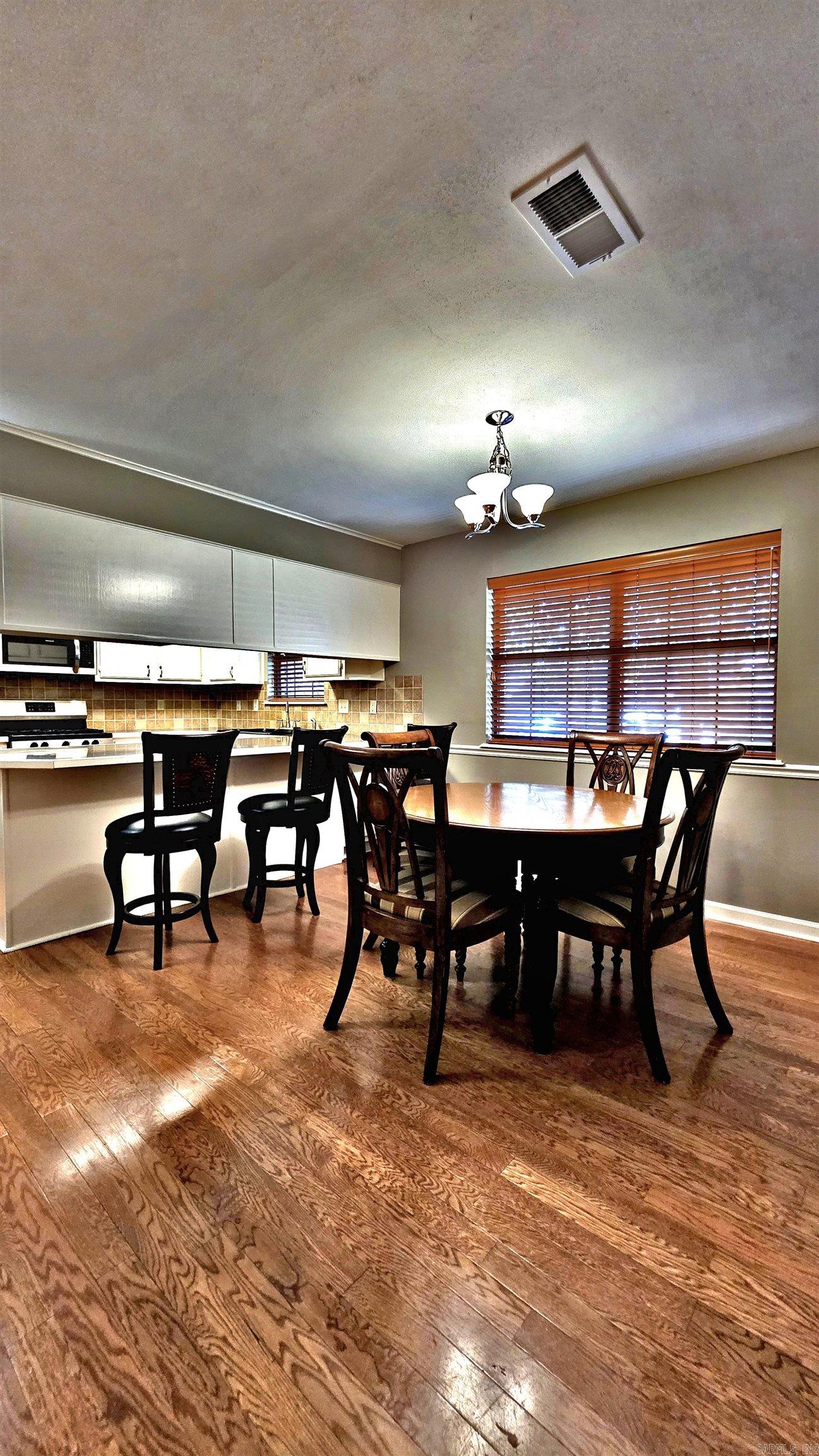 WESTLAKE - Residential