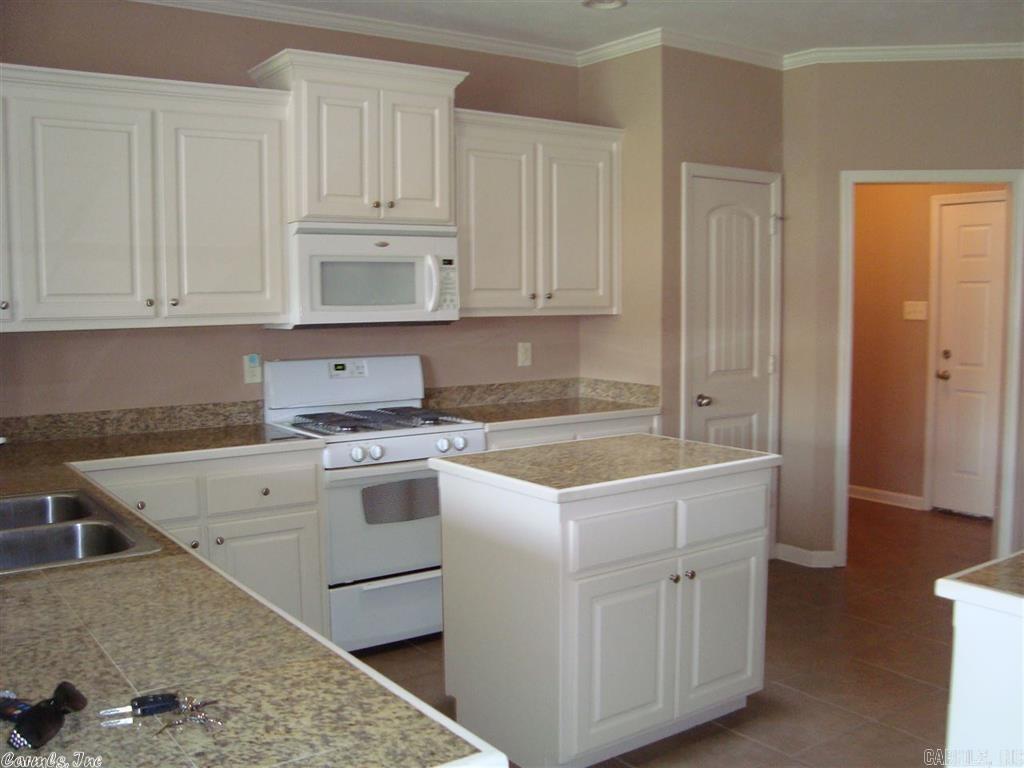 Base Meadows - Residential Lease