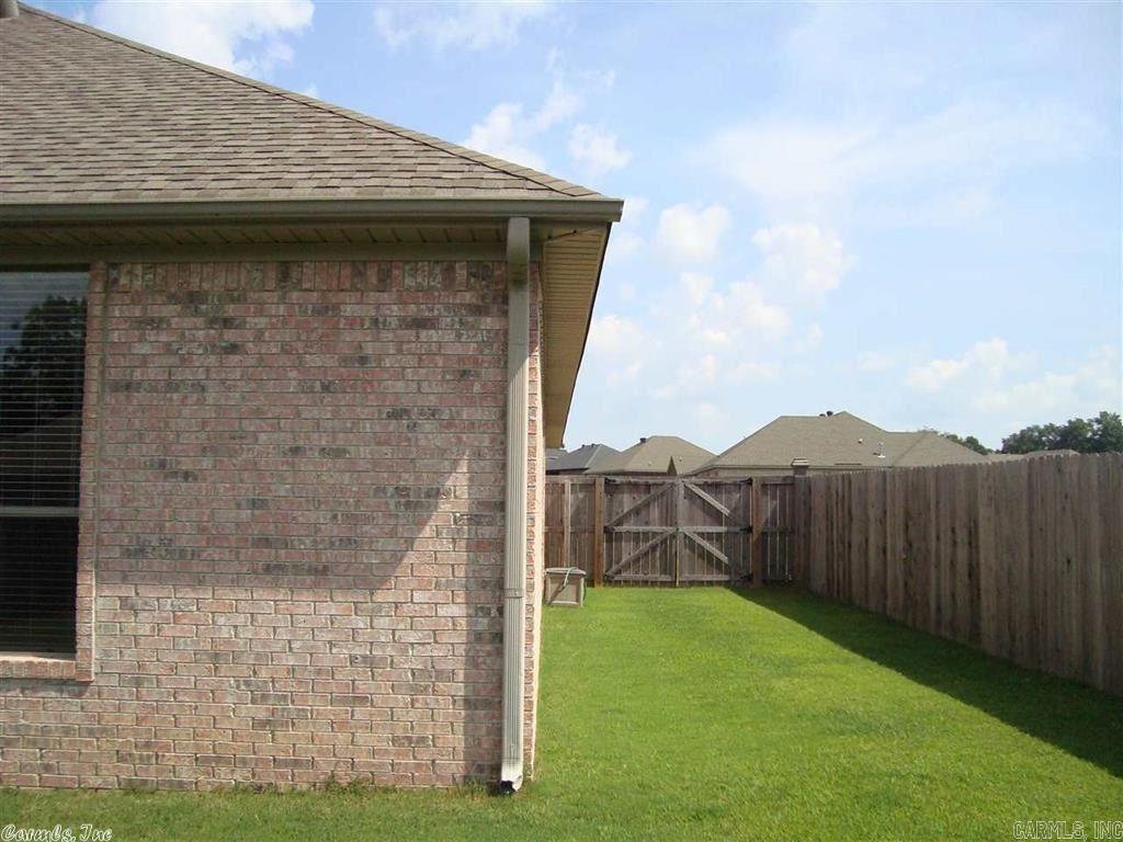 Base Meadows - Residential Lease