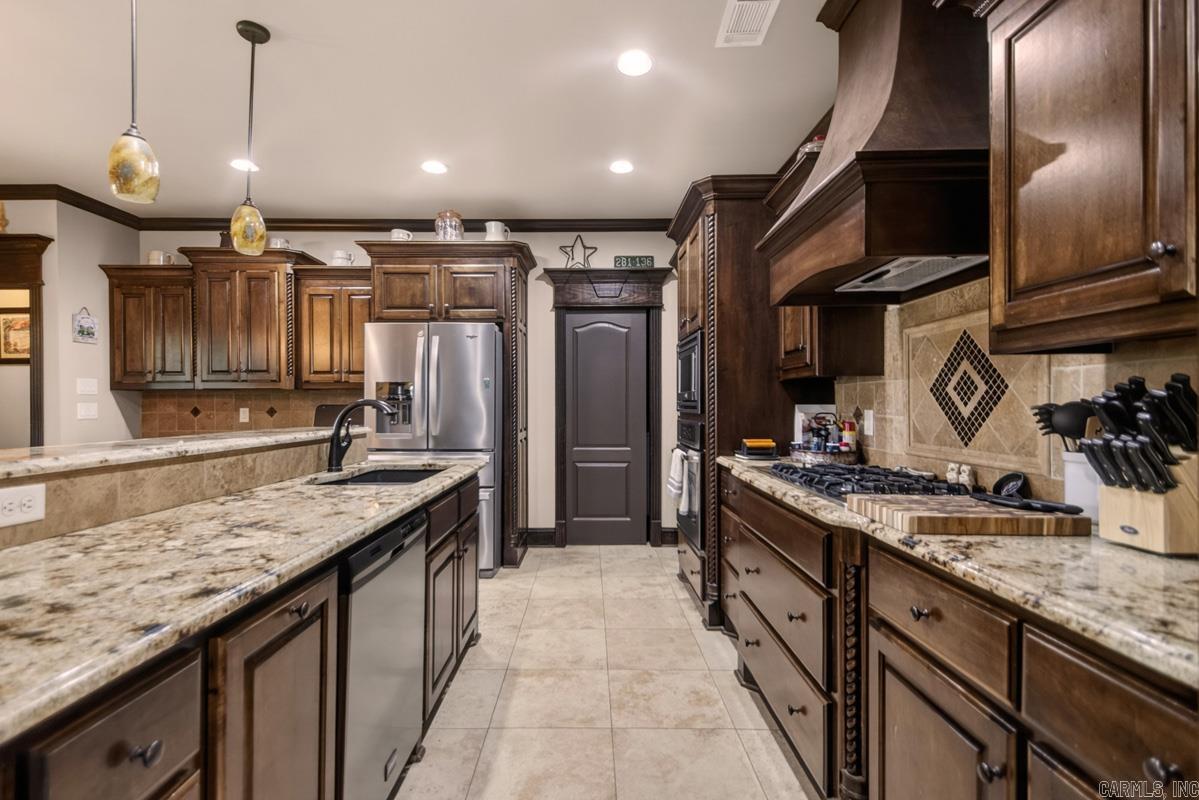 REMINGTON PLACE - Residential